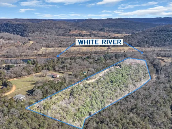 895 Flamingo Ln, Eureka Springs, AR 72631