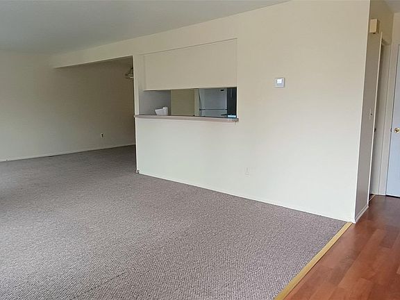 2nd image of 6907 Harvard Ln