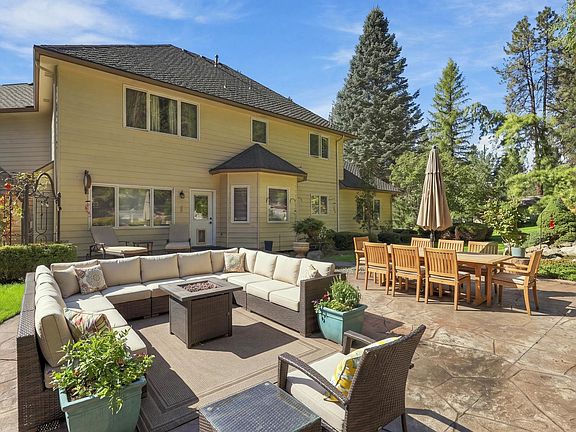 2nd image of 16914 N Triple Butte Cir