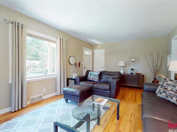 4th image of 1711 S 45th St