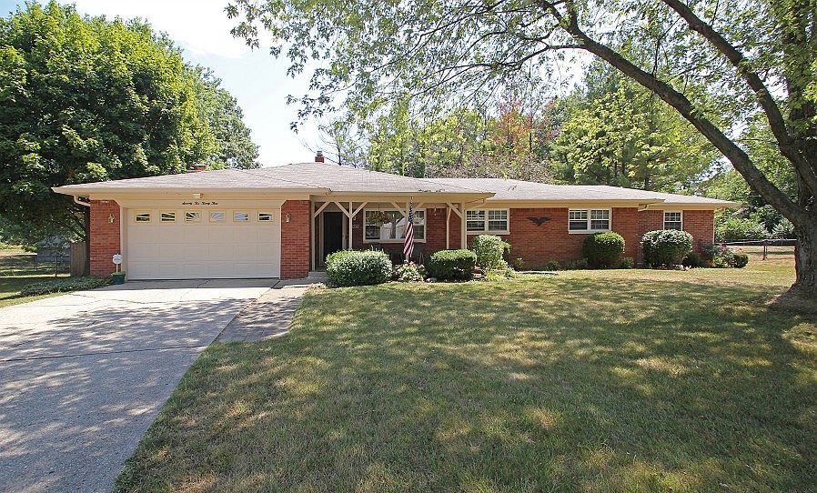 1st image of 7223 Shamrock Dr
