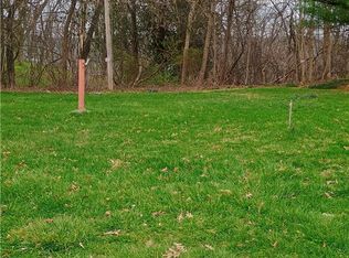Cliffwood Ave, Zanesville, OH