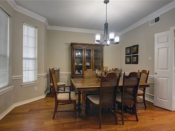 3rd image of 18534 Vista Del Sol