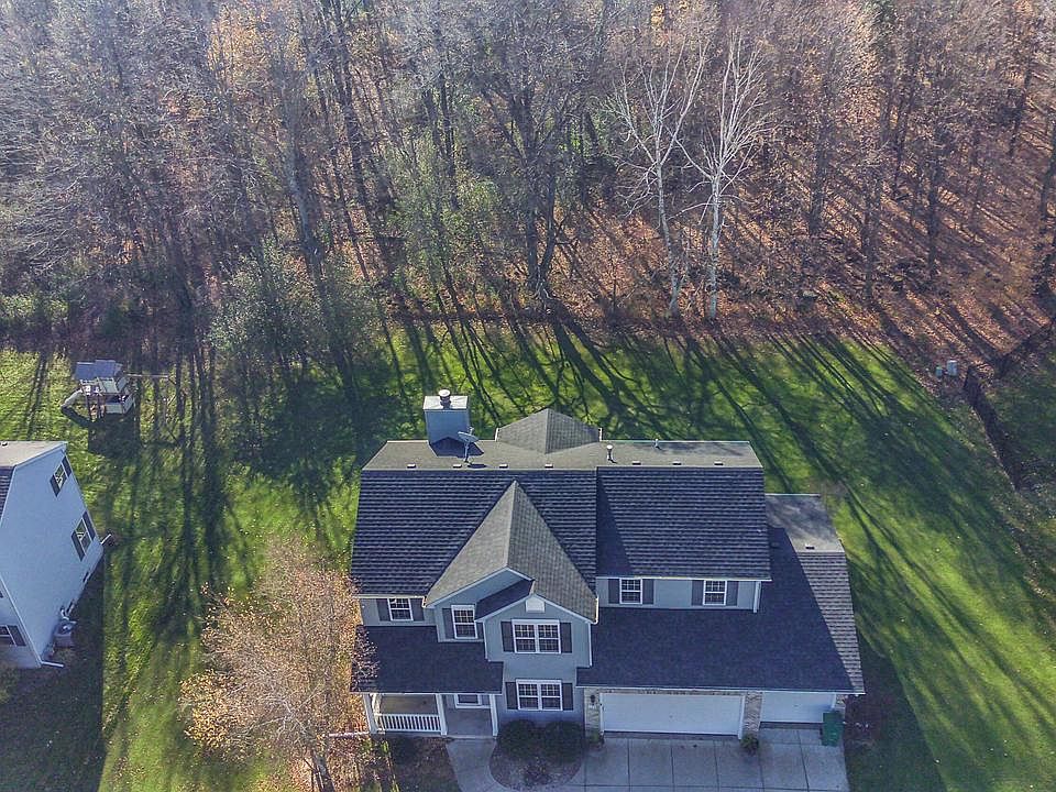 523 Acacia DRIVE, Grafton, WI 53024 Zillow
