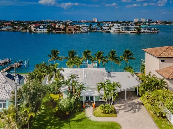 601 55th Ave, Saint Pete Beach, FL 33706