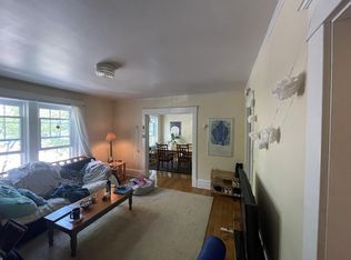 10 Hungerford Ter APT 4, Burlington, VT 05401