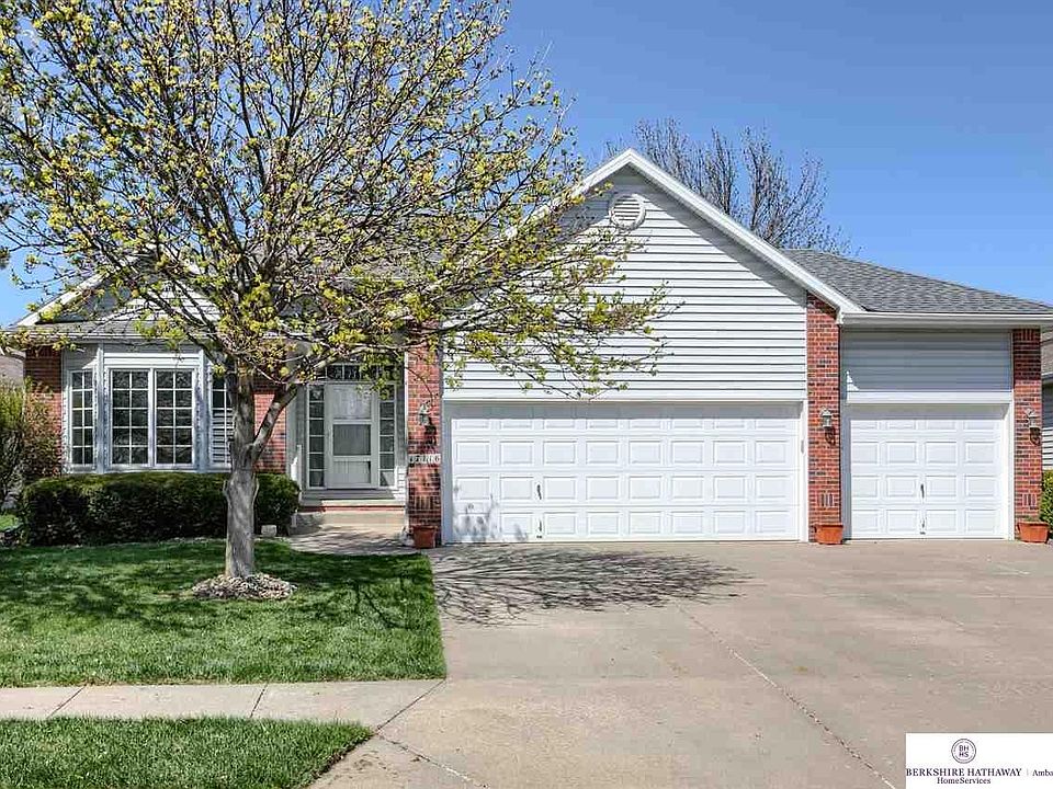 1st image of 17116 Lafayette Cir