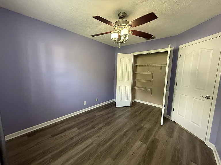 1252 Ballater Dr — Photo 20