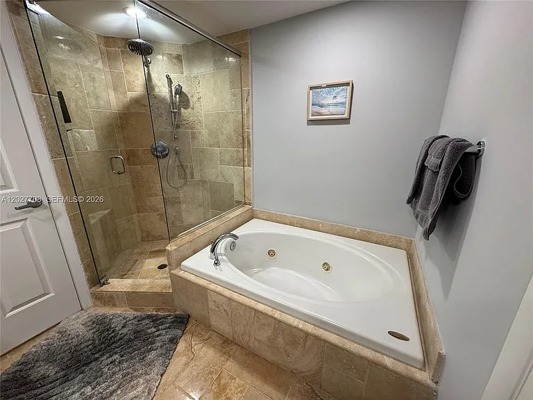 1819 SE 17th St #912 — Photo 17