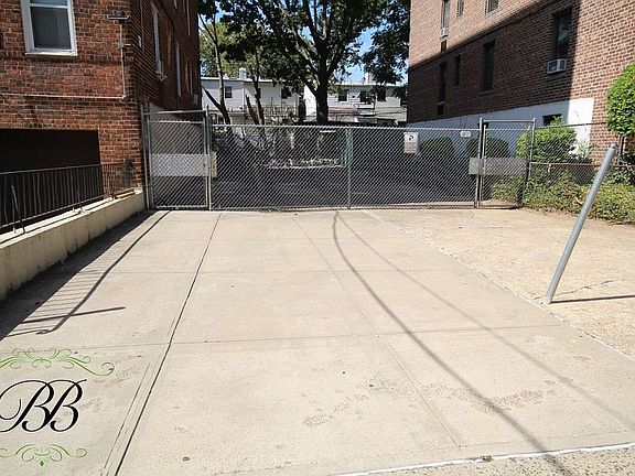 3rd image of 3202 Nostrand Ave APT 1N