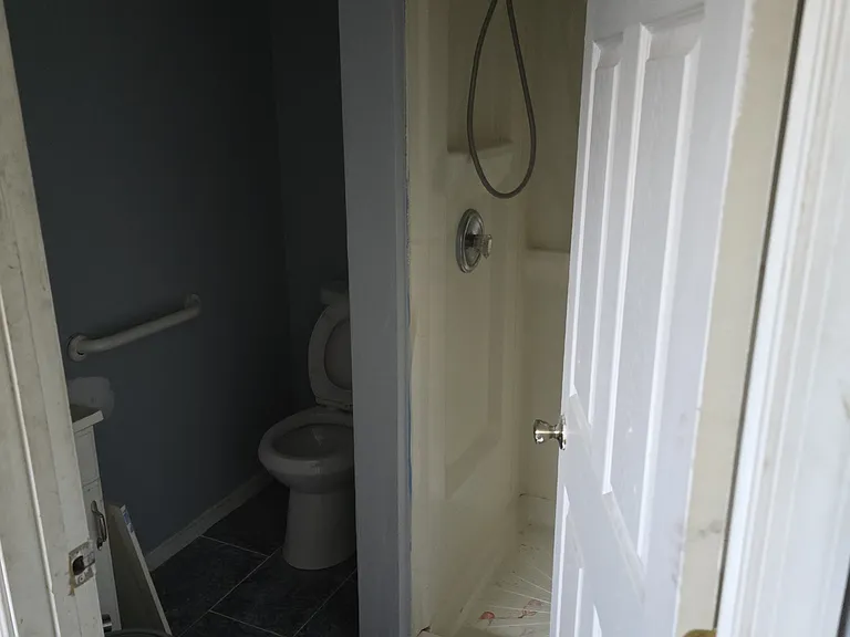 8142 Del Haven Rd — Photo 6