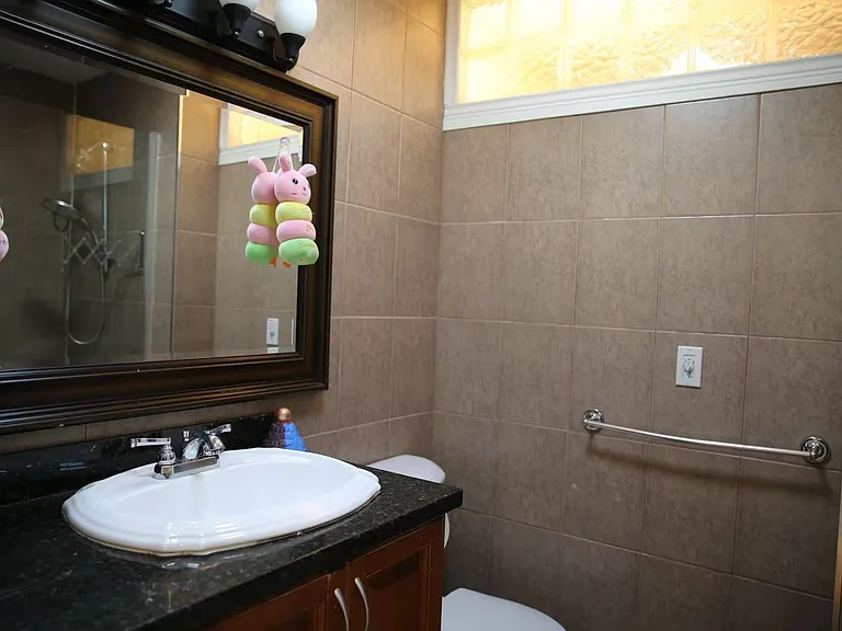 6789 Marine Dr — Photo 15