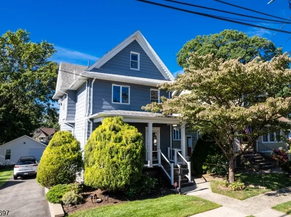 20 Twain Pl, Clifton City, NJ 07013