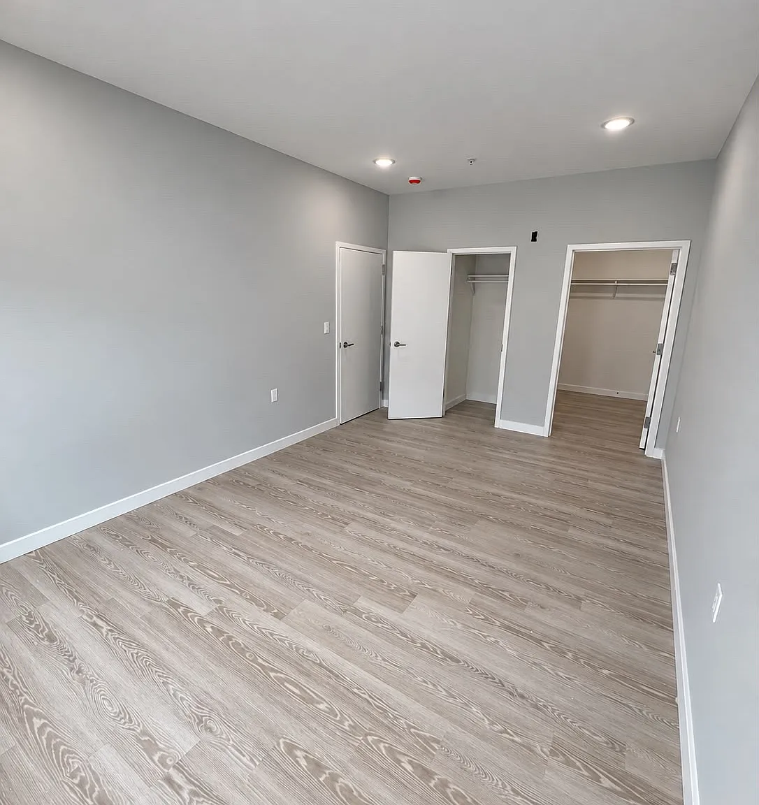 1 bed, $1,818 — Photo 3