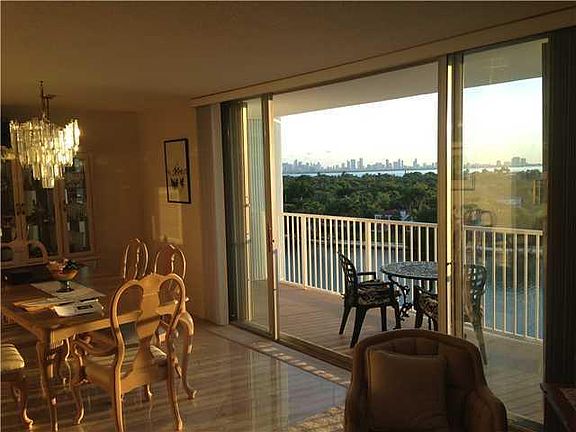 3rd image of 5838 Collins Ave APT 8A