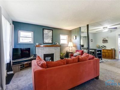 6037 323rd St, Toledo, OH, 43611