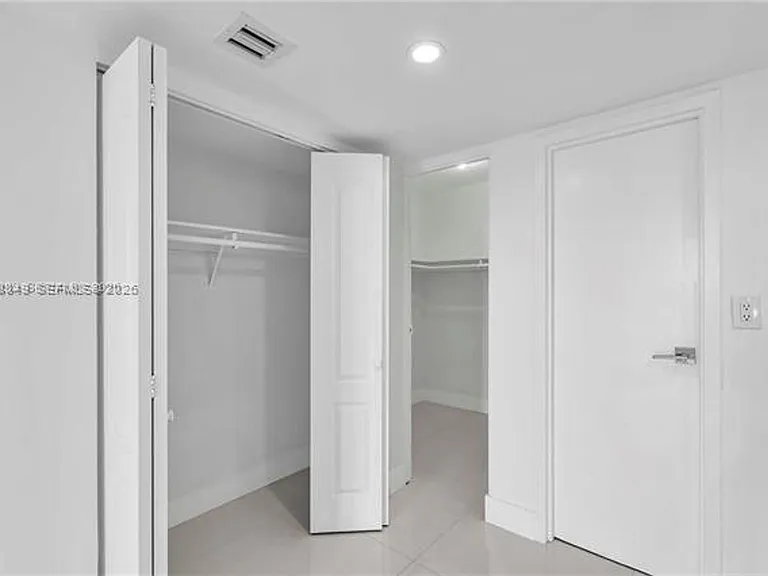 100 Bayview Dr #508 — Photo 13