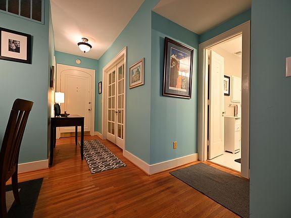 5th image of 2043 Douglass Blvd APT 12