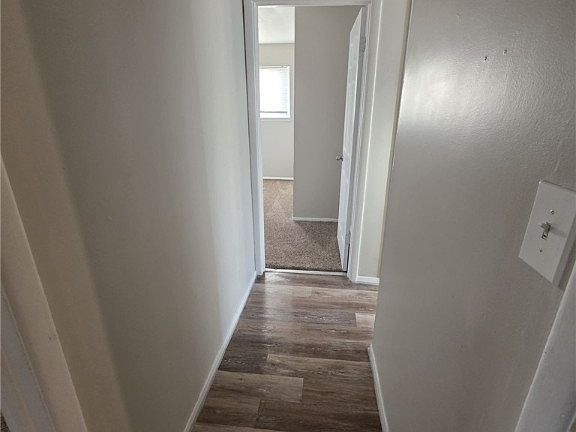 4th image of 16610 Priebe Ave