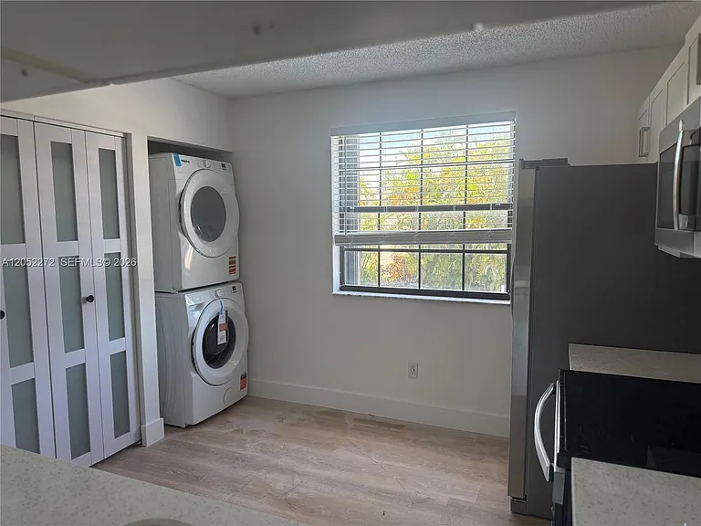 3553 Magellan Cir #317-1 — Photo 6