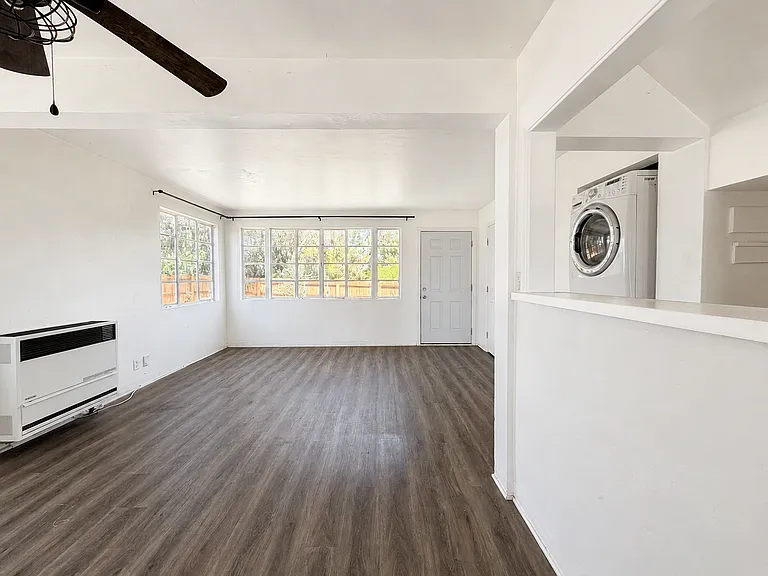 56 Kelly St #6550 — Photo 3