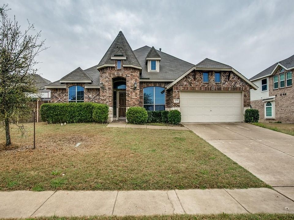 1st image of 1039 Greenbriar Trl
