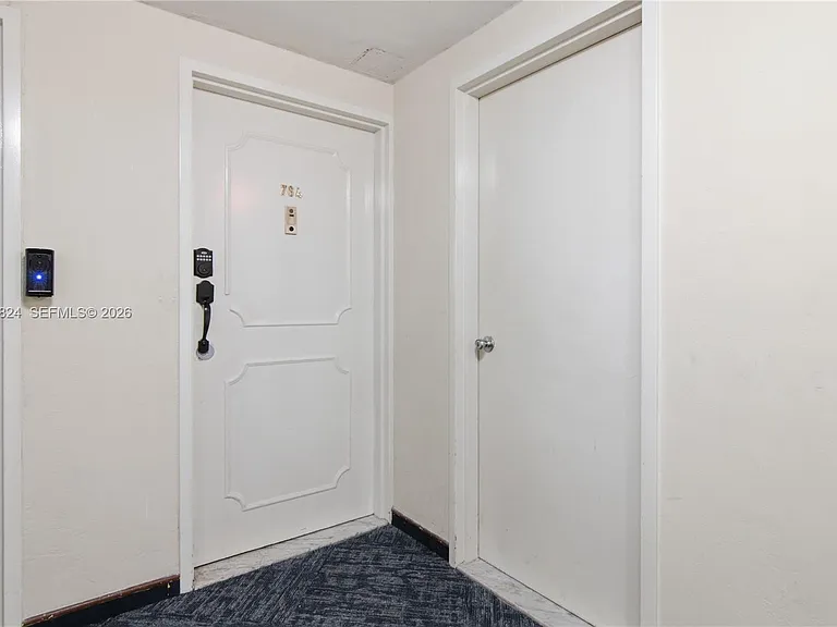 801 Brickell Bay Dr #764 — Photo 2