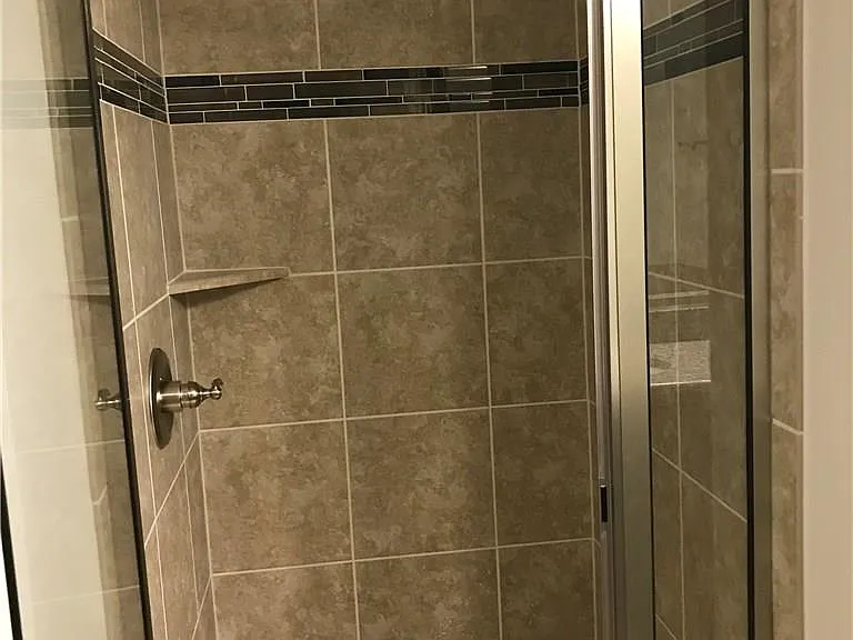 2203 Highland Villa Ln — Photo 13