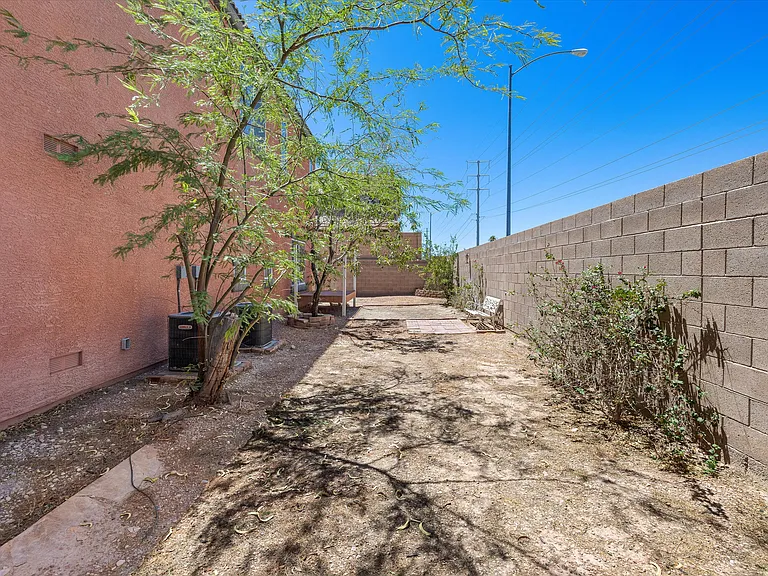 5185 Silent Valley Ave — Photo 28