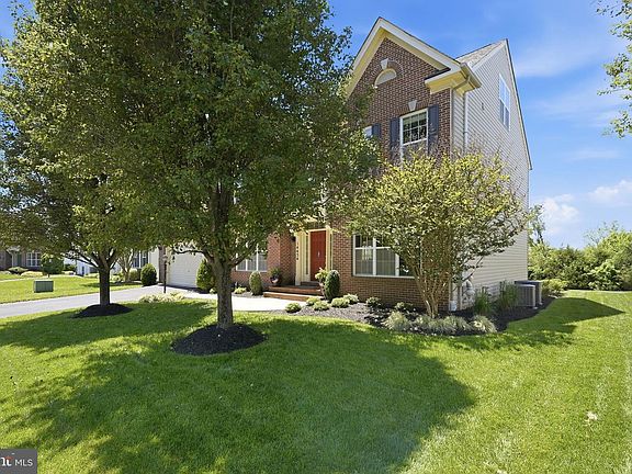 5th image of 14454 Broadwinged Dr