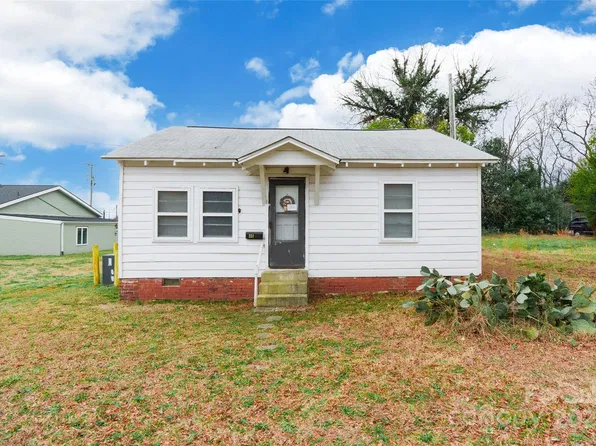 211 Peachtree St, Rock Hill, SC 29730