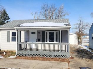 2165 E Converse Ave, Grandview, IL 62702