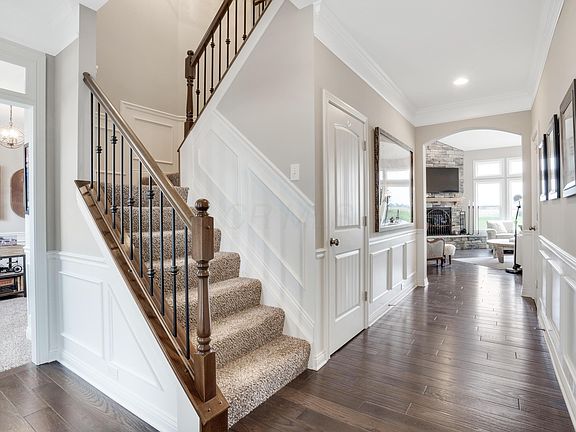 5th image of 5842 Glendavon Ct