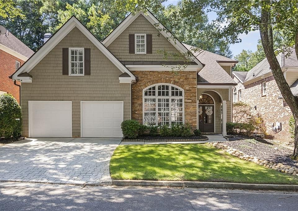 1st image of 3200 Windsor Lake Dr