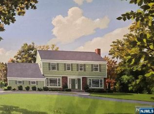 423 Wyckoff Ave, Wyckoff, NJ 07481