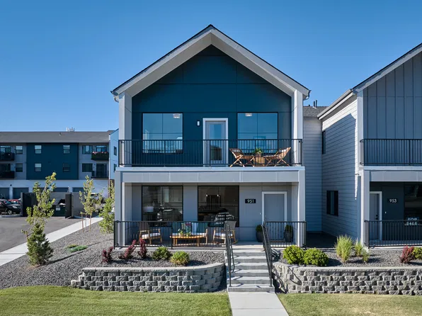 951 E Railroad Ave, Post Falls, ID 83854