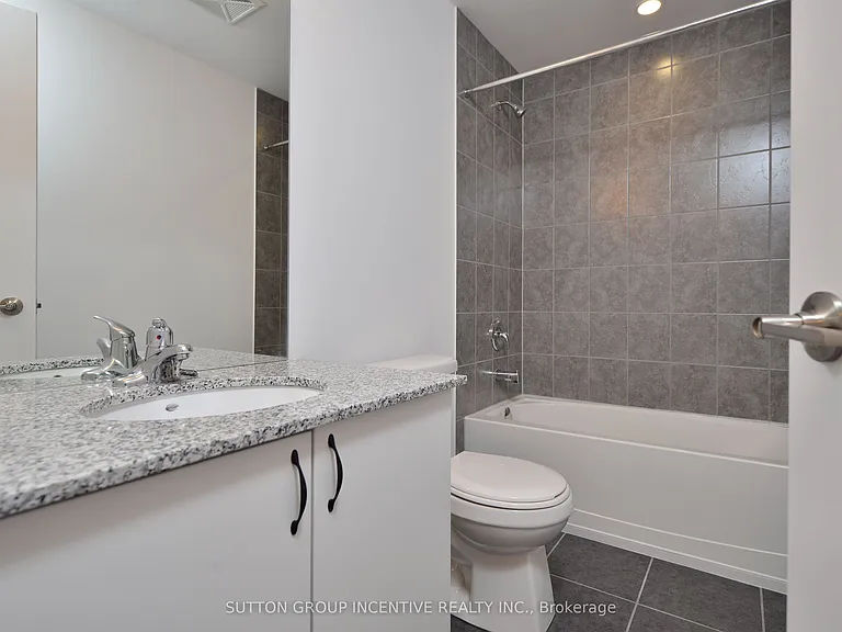 306 Essa Rd #505 — Photo 21