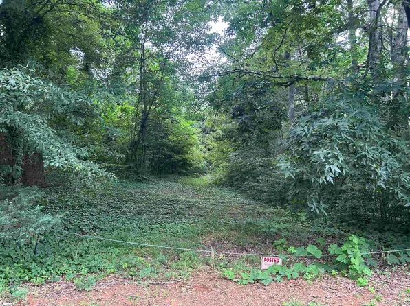 171 Turner Cir, Greenville, SC 29609