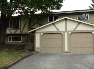19216 32nd Ave NE, Seattle, WA 98155