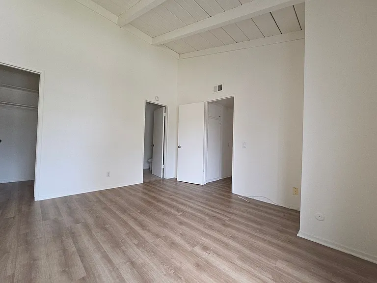 1300 Saratoga Ave #1311 — Photo 9