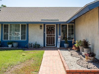 1020 E Tam O Shanter Ct, Ontario, CA, 91761