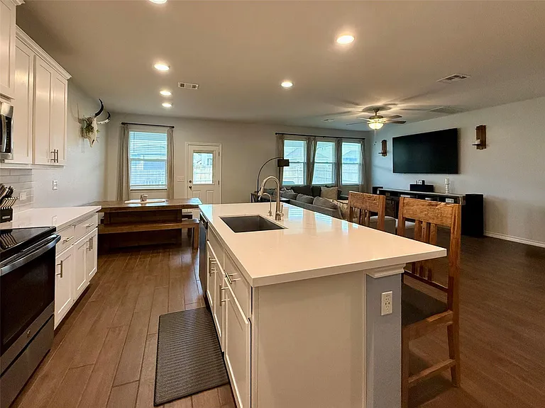 161 Andesite Trl — Photo 9