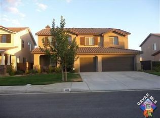 6100 Oak Fence Ln, Lancaster, CA 93536