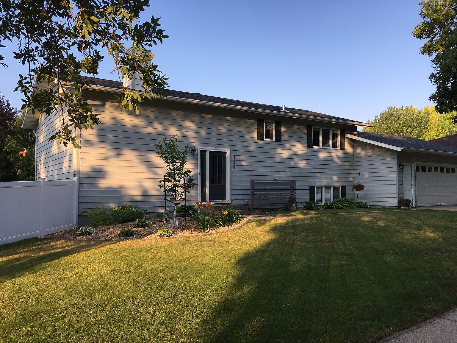 149 W Brandon Dr, Bismarck, ND 58503 Zillow