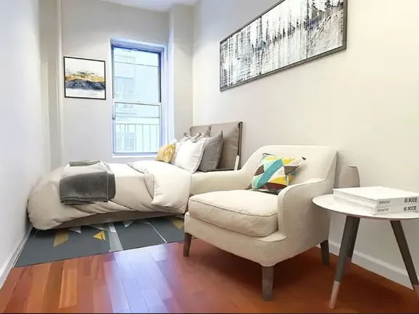 129 West 56th Street image 1 of 6