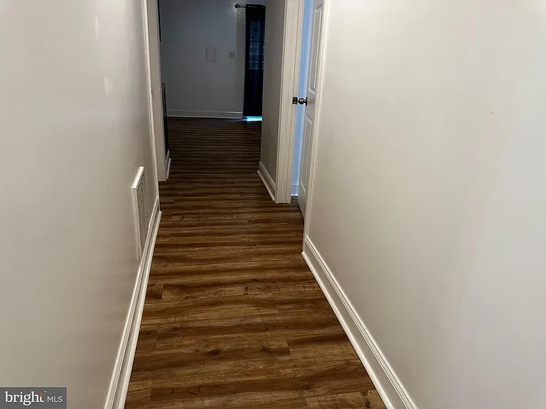 6723 Averett Ct — Photo 13