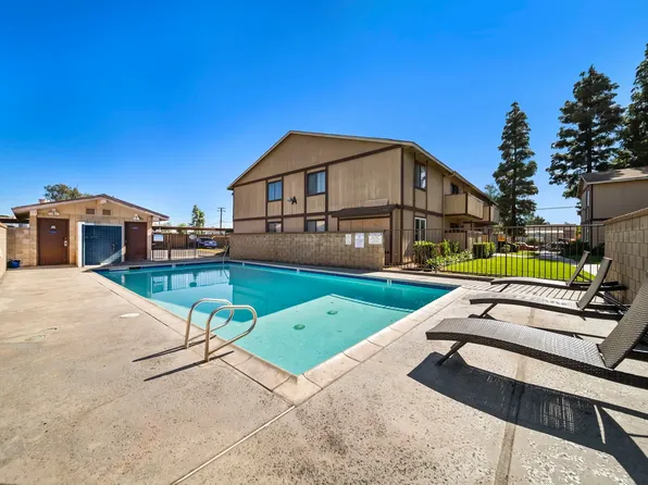 Villa Hermosa, 16370 Arrow Blvd #5352ebd15, Fontana, CA 92335