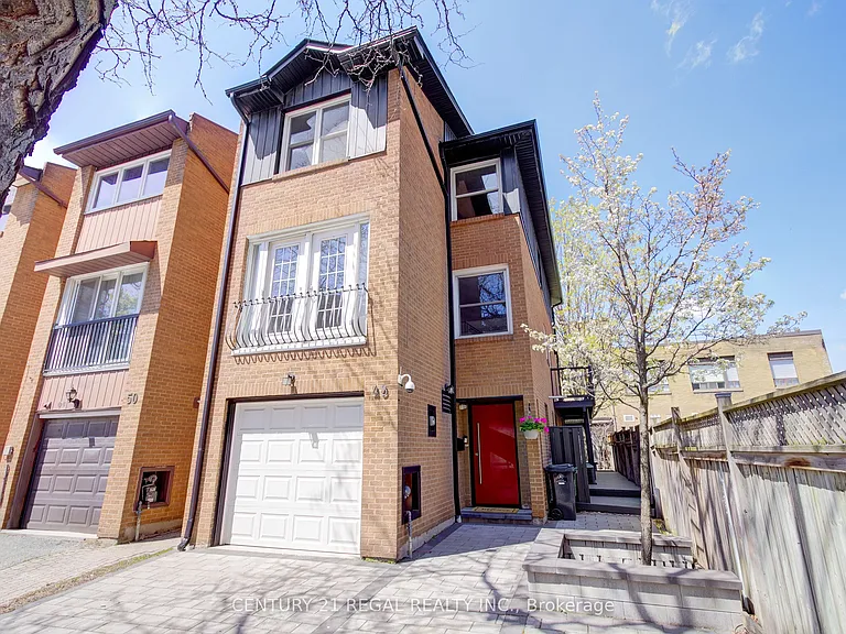 48 Michener Ct — Photo 3