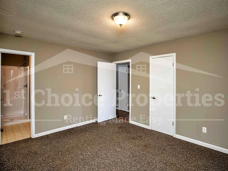 7823 Happy Hollow Rd #1 — Photo 11