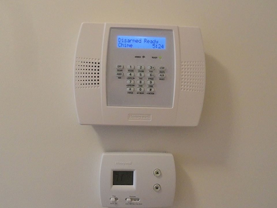 2nd image of 3835 Hamilton St APT 12